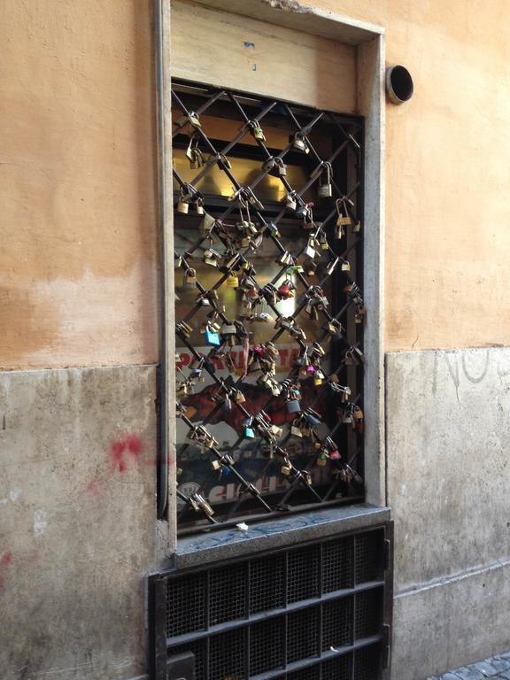 Muratte Apartment Rome Bagian luar foto